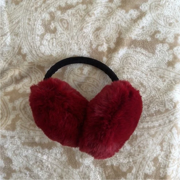 UGG deep red ear muffs - Picture 1 of 3